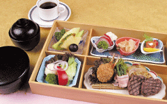 中央フードサービス_弁当給食